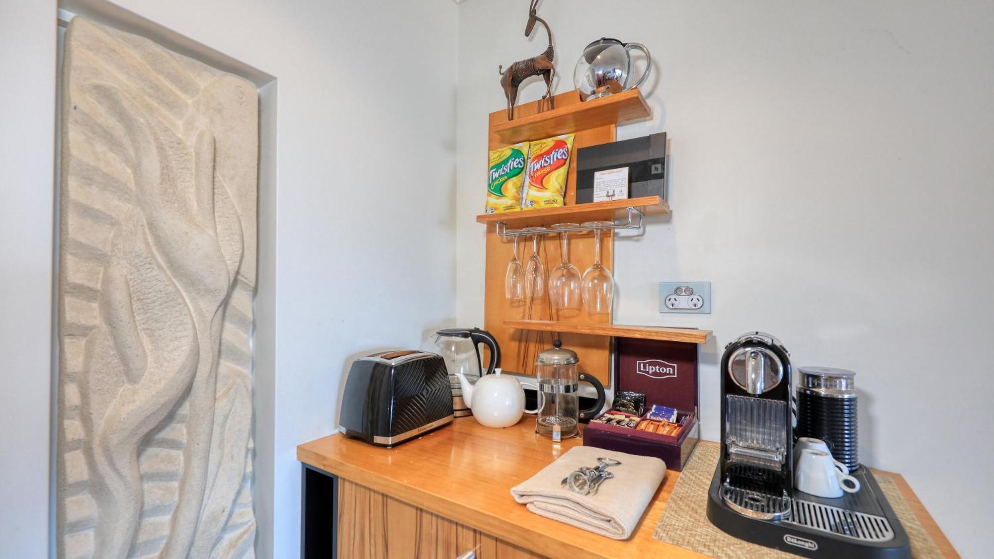 The Madsen Boutique Hotel Penguin Bagian luar foto