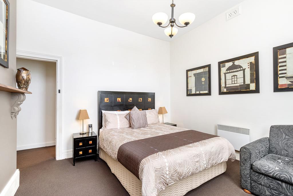 The Madsen Boutique Hotel Penguin Bagian luar foto